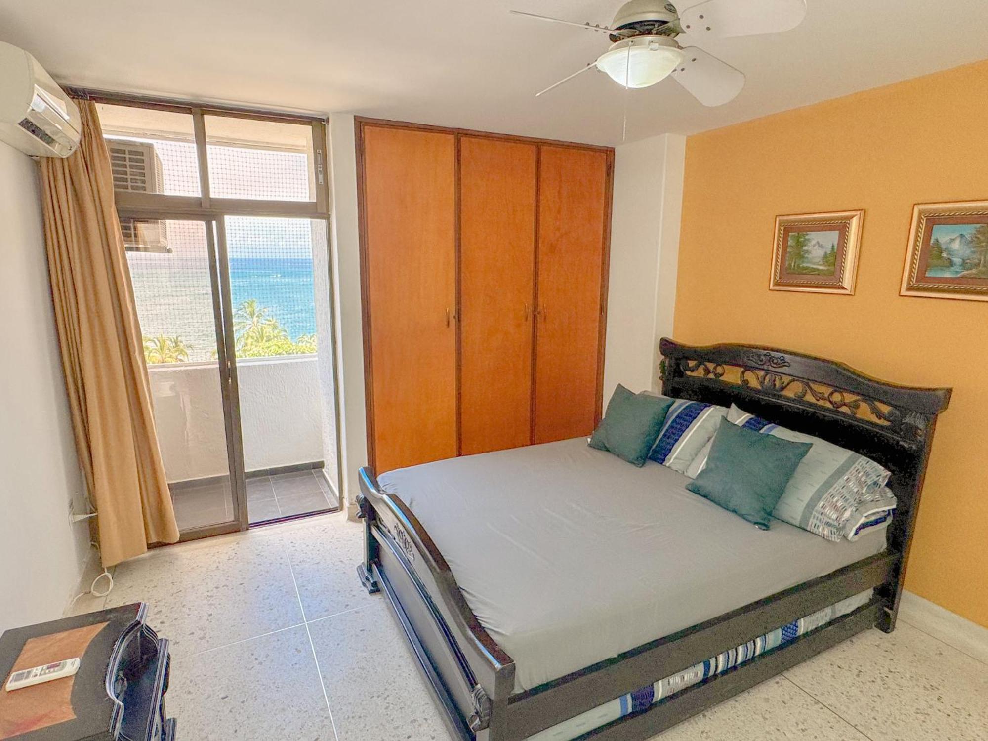 Apartamento Con Vista Al Mar Rodamar, Bedviajes